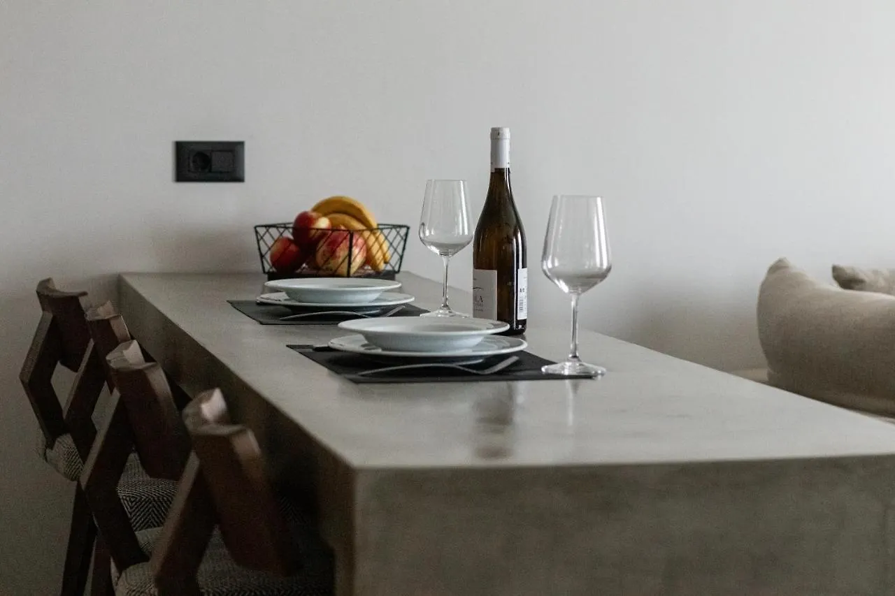 Chelmis Sea Front Apartments - Oceanis Argostoli