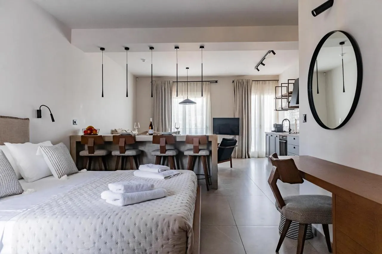 Chelmis Sea Front Apartments - Oceanis Argostoli